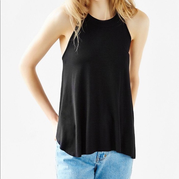 URBAN OUTFITTER x KIMCHI BLUE | Florence Tank Top - Picture 7 of 8